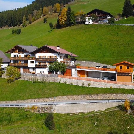 Tallnerhof เชนนา ภายนอก รูปภาพ